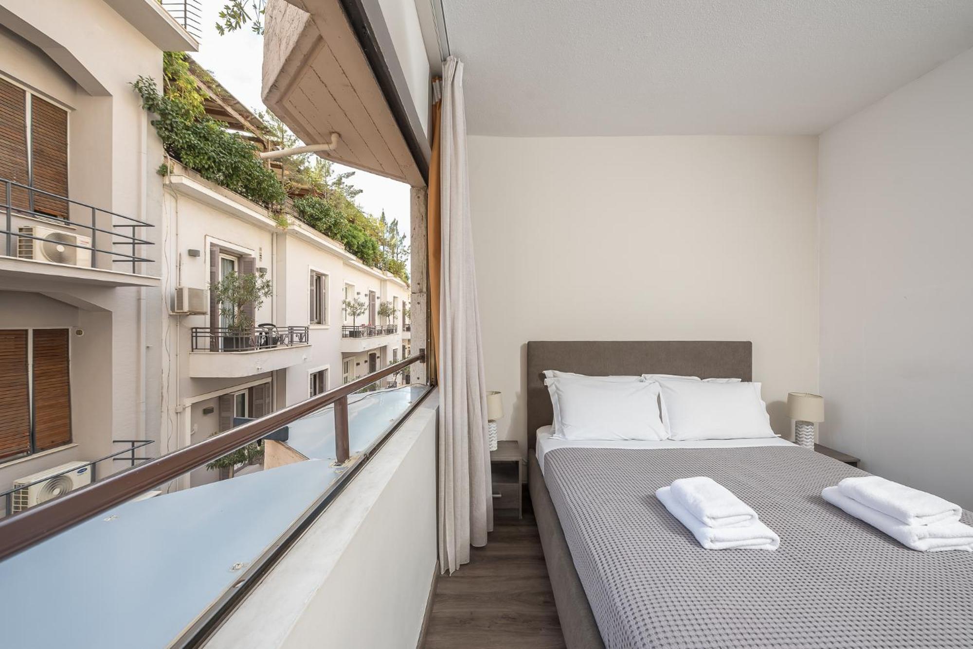 Apartment Steps From Historic Center Plaka Athens Exterior photo